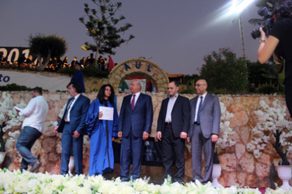 جامعة الاداب والعلوم والتكنولوجيا في لبنان تكرم طلاب الثانويات والمهنيات الرسمية في اقليم الخروب