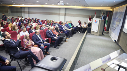 ورشة عمل للجامعة العالمية عن العلاج الفيزيائي