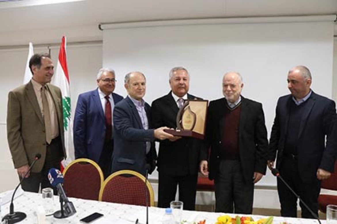 ندوة في جامعة العلوم والآداب اللبناني حول كتاب السيد حسين عن المسؤولية من الوزارة إلى رئاسة الجامعة