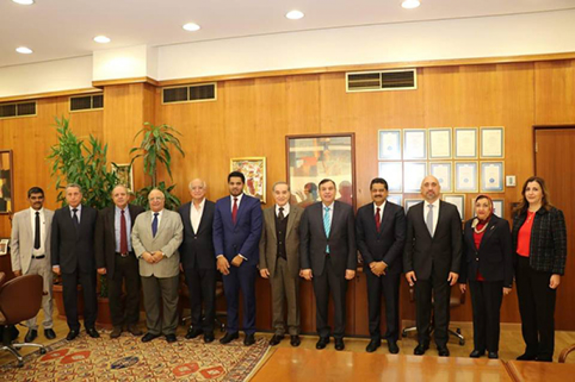 وفد من جامعة الخليج الطبية في عجمان في ضيافة بيروت العربية